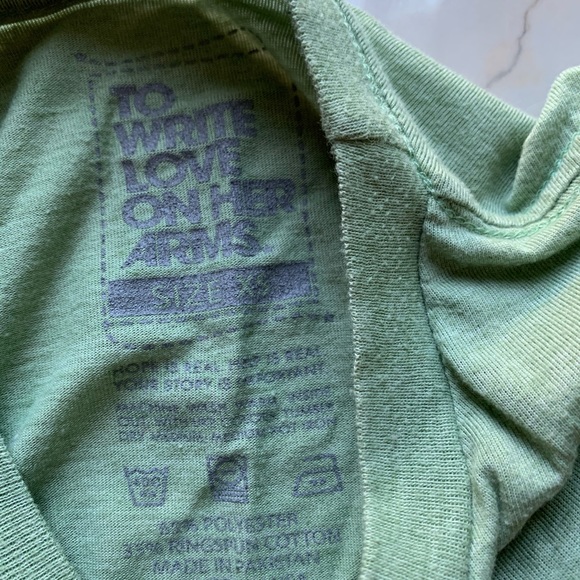 TWLOHA shirt T24 - Picture 4 of 4